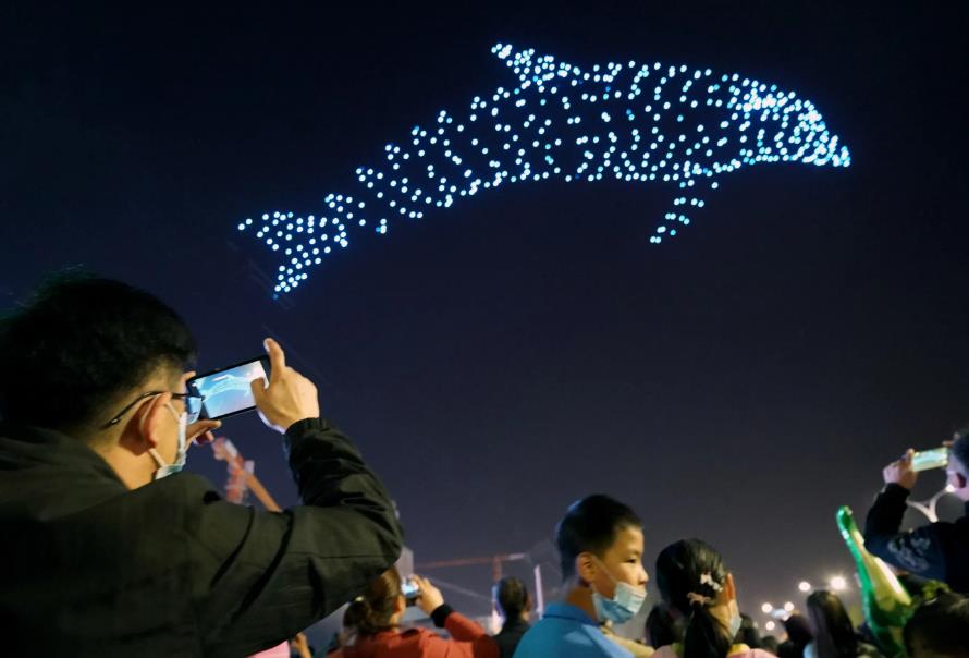 蘭州無(wú)人機(jī)表演