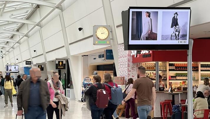 紐約機(jī)場(chǎng)廣告